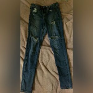 Blue Skinny jeans with little holes